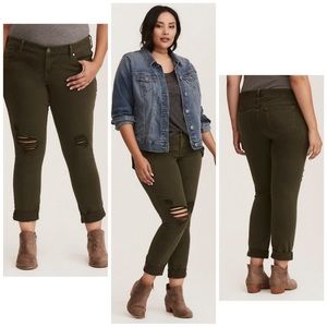 Torrid Boyfriend distressed olive green jeans 16R